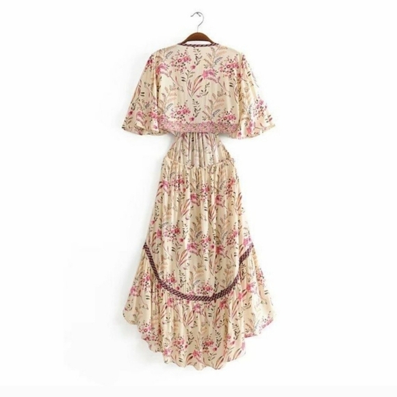 Pink Floral Bohemian Maxi Dress - Picture 8 of 16